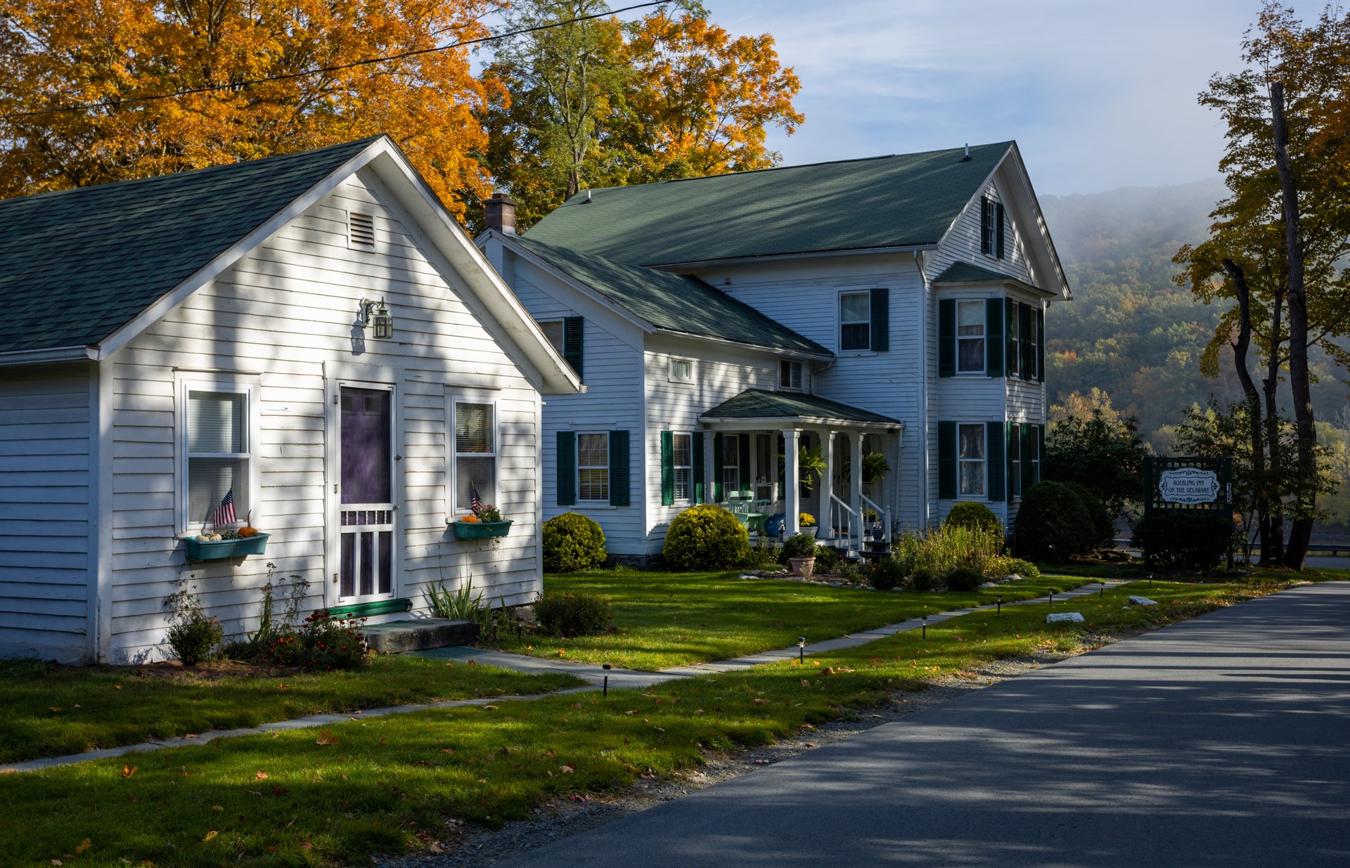 1870 Roebling Inn Bed and Breakfast on the Delaware River on a brilliant fall morning